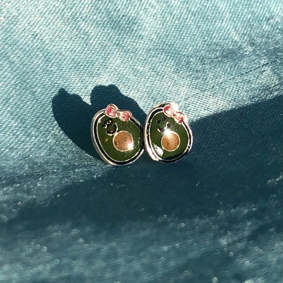 SOLD - Picture 3 of 4